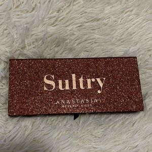 COPY - Anastasia Beverly Hills - SULTRY - Eye Shadow Palette